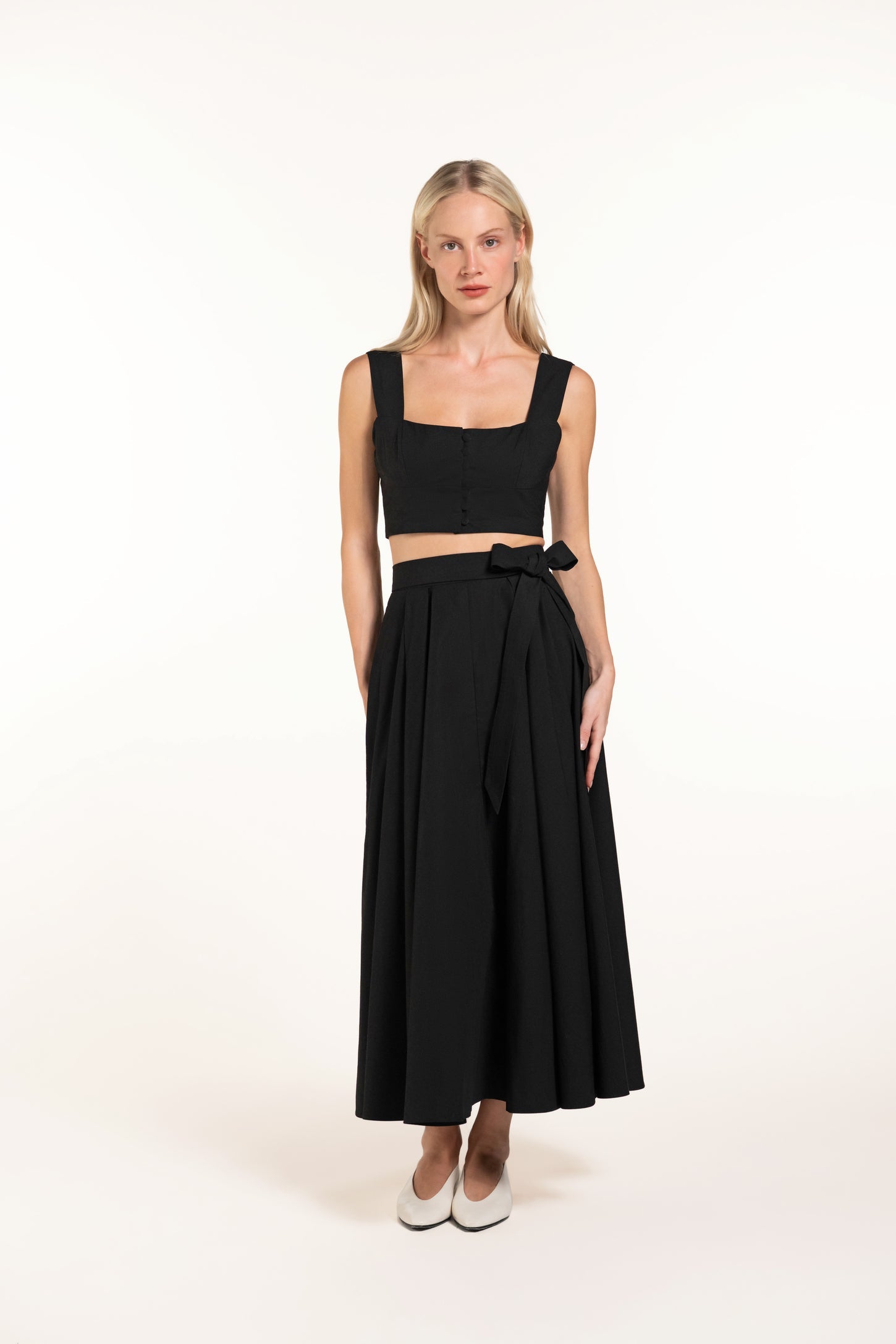 Acacia Top - Black - Solid
