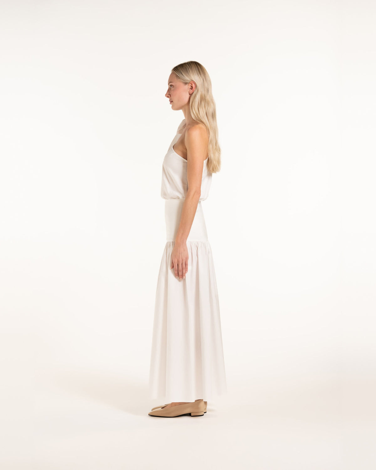 Zhiggie Celeste Top in white