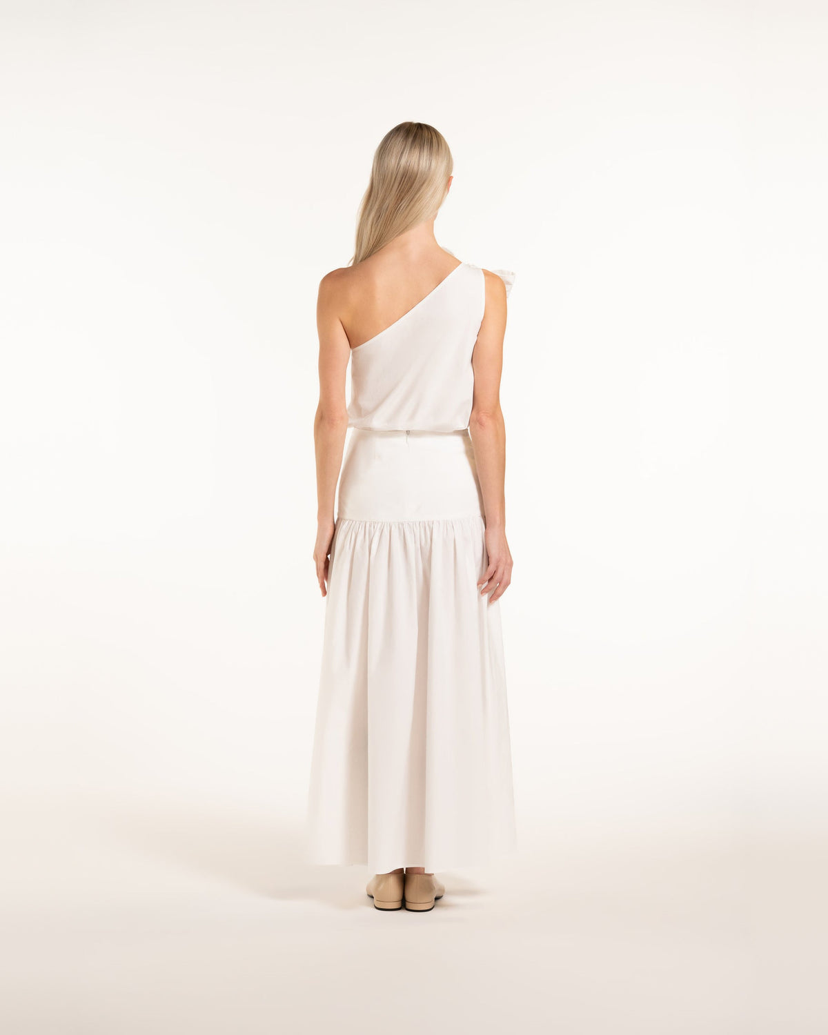 Zhiggie Celeste Top in white