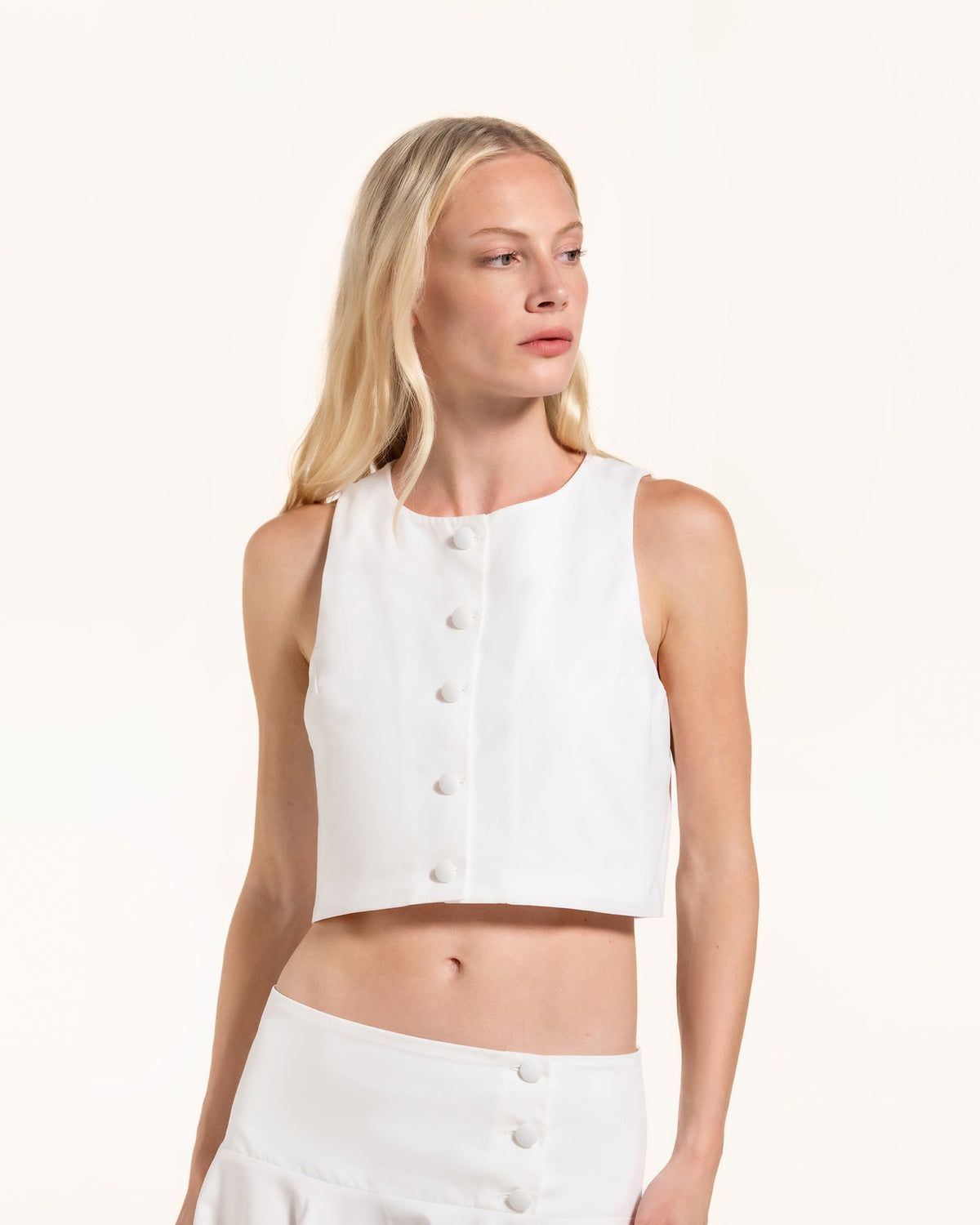 Zhiggie Dacha Top in white