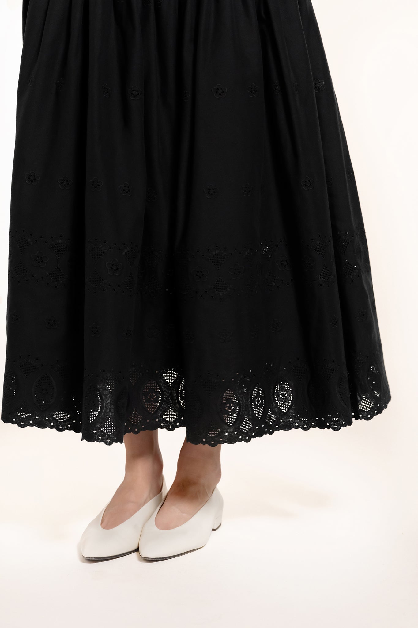 Demma Skirt - Black - Daisy