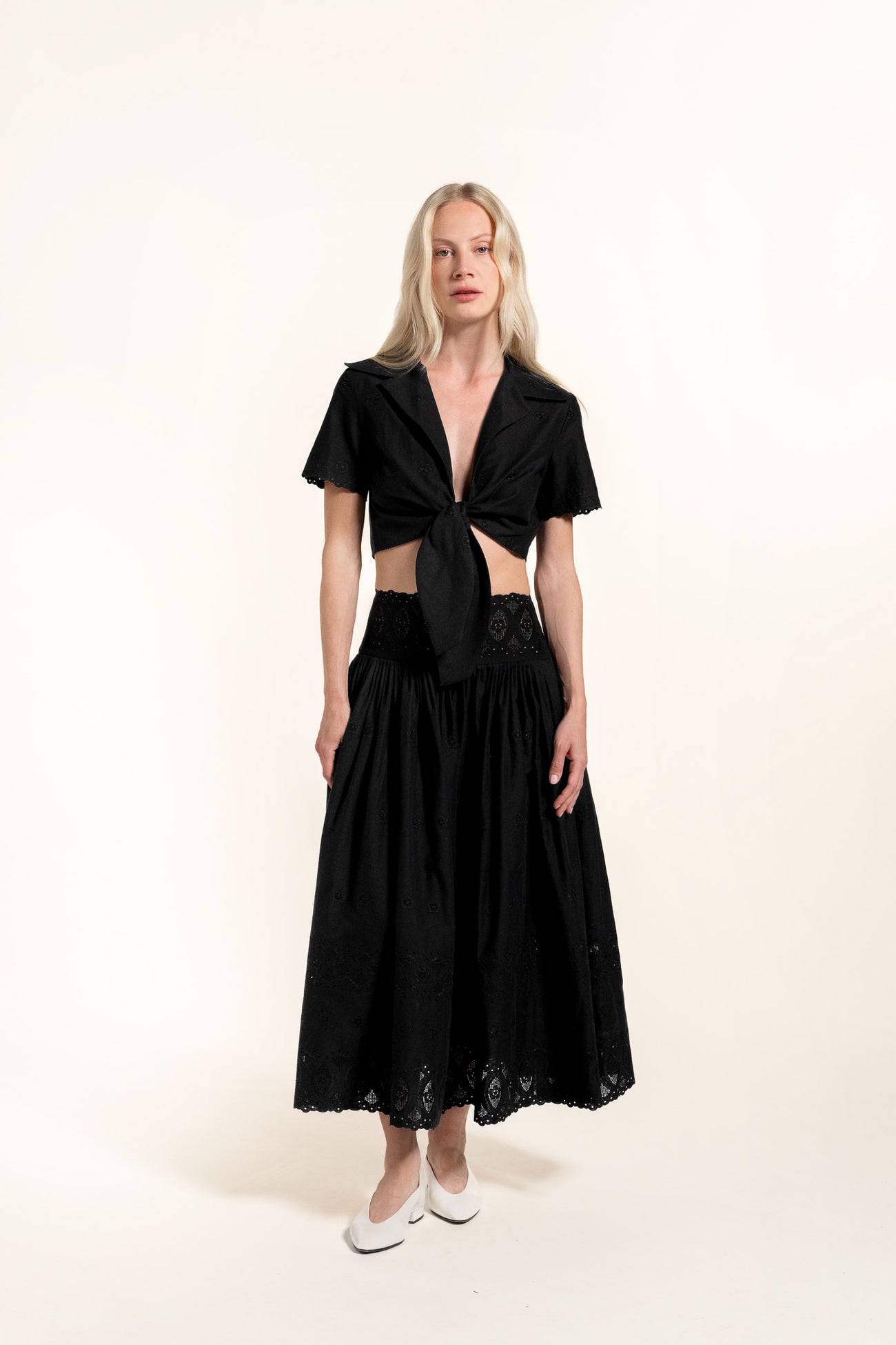 Dissi Top - Black - Daisy