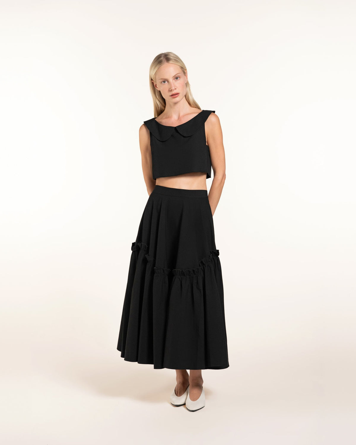 Zhiggie Gabriella Top in black