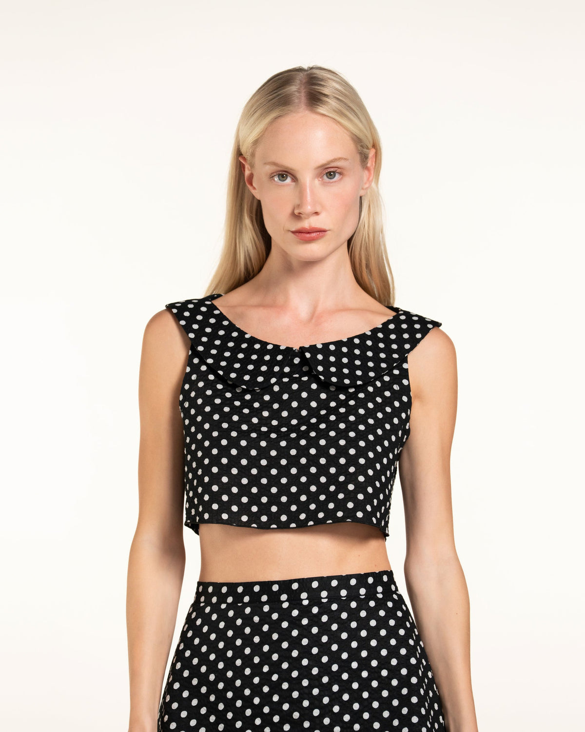 Zhiggie Gabriella Top in black polka dots