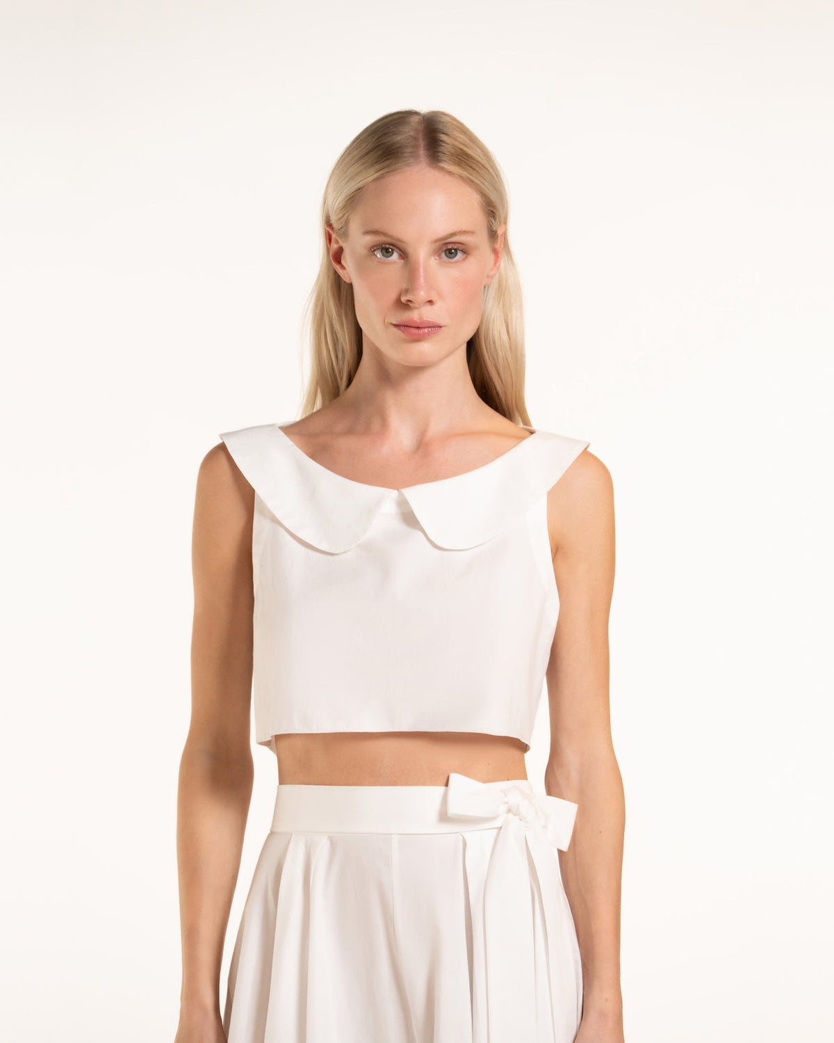Zhiggie Gabriella Top in white